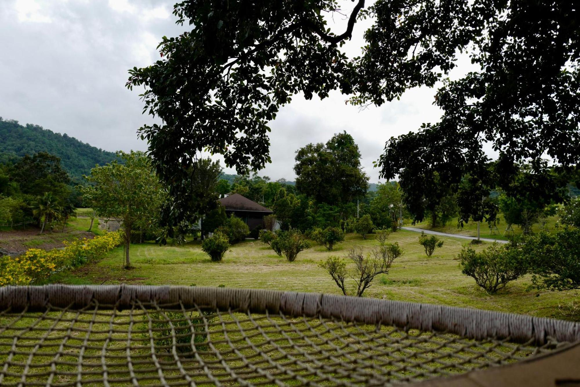 Monlada Khaoyai Hotel Му Си Стая снимка